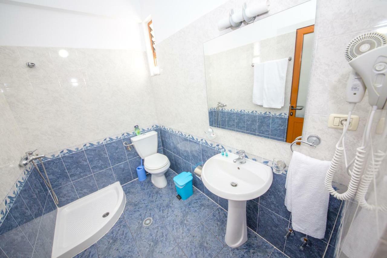 Hotel Alina Sarandë Cameră foto